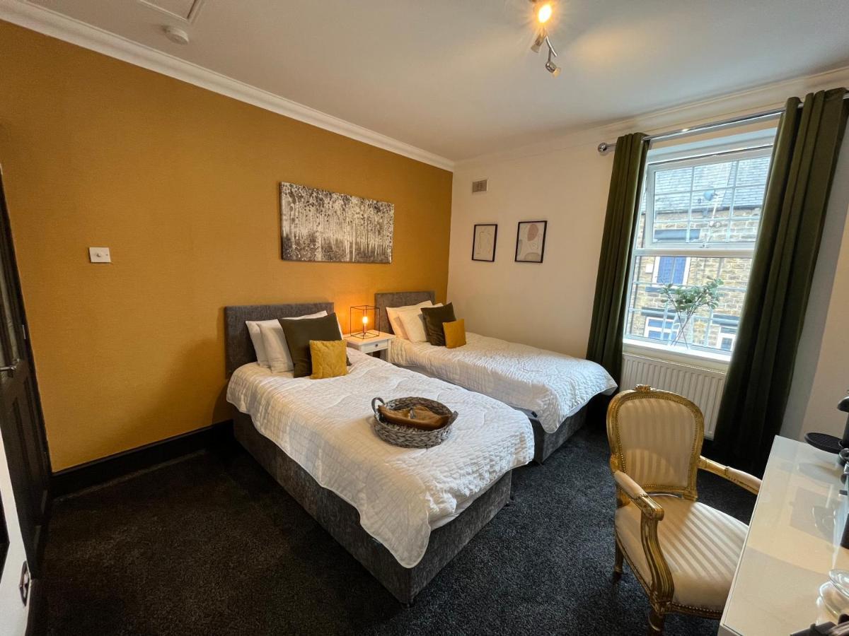 Contemporary & Chic Inner Terrace 5 Mins From Barnsley Town Centre Zewnętrze zdjęcie